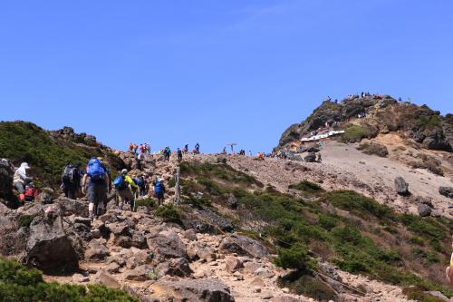 安達太良山山開き 5月21日01