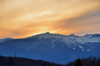 「安達太良(春･初夏)」部門 安達太良山初春の夕日