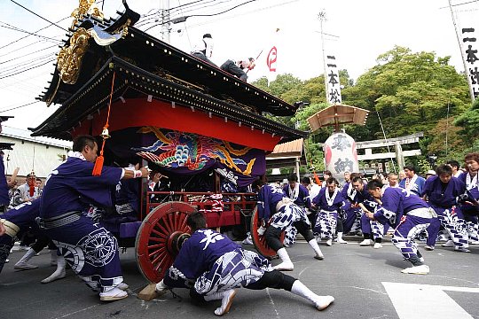 太鼓台引き廻し