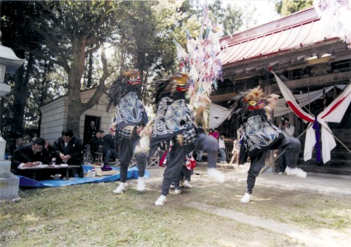 小浜長折の三匹獅子舞