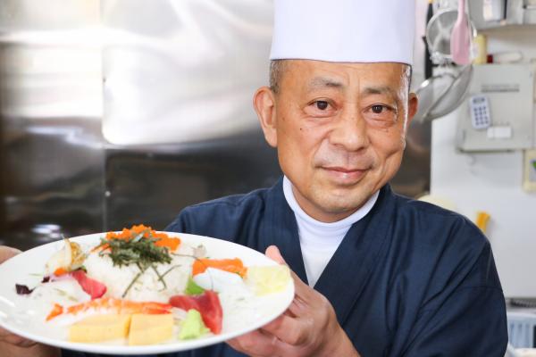 すし伝（齋藤正幸・ちらし寿司）