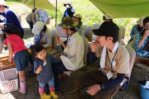 あだたら食農schoolfarm_13トマト食べ比べ