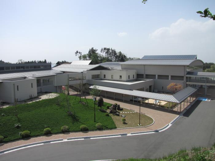 東和小学校