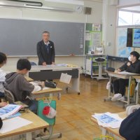 地域の宝「合戦場の桜」について学ぶ